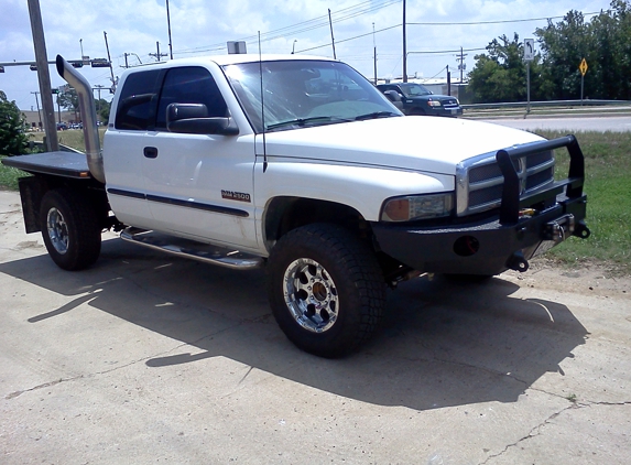 Dallas Diesels - Lewisville, TX