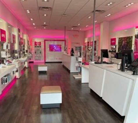 T-Mobile - Hueytown, AL