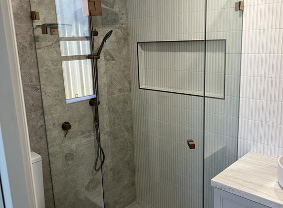 Instant Showerscreens Mirrors - Middleton Grange, NSW. Diamond shape Framelless