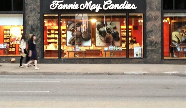 Fannie May - Chicago, IL
