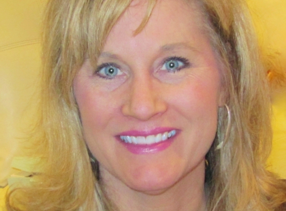 Regina Roberts, Psychotherapist - Knoxville, TN