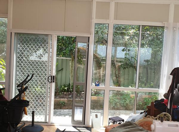 Sunshine Patios - Wangi Wangi, NSW. Our 6m x 8m sunroom by Al from Sunshine Patios.