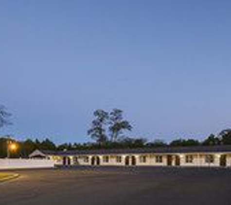 Red Roof Inn - Neptune, NJ