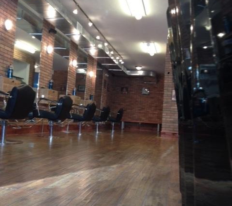 Fulham Salon - Wellesley - Wellesley, MA