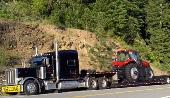 Specialized Logistics AB / D & S Trucking Heavy Haul - Waupaca, WI