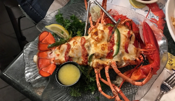 Mabel's Lobster Claw - Kennebunkport, ME