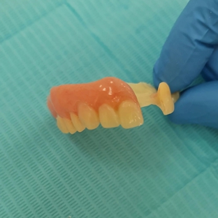 Right Dentures - Wanniassa, ACT