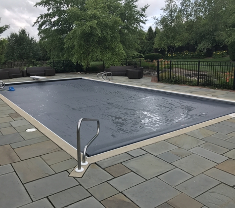 Suburban Pool and Spa - Germantown, WI