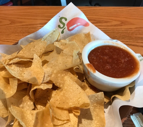 Chili's Grill & Bar - Glendora, CA