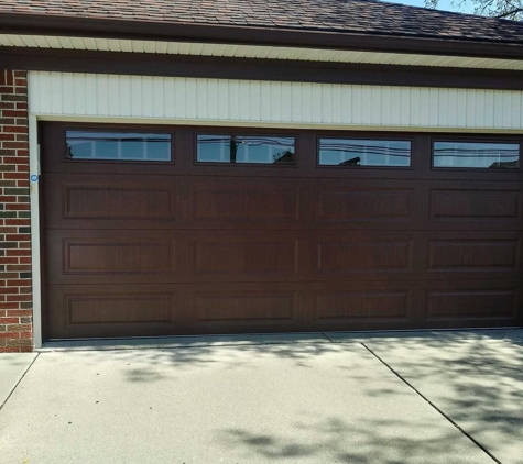 Town And Country Door LLC - Sylvan Lake, MI