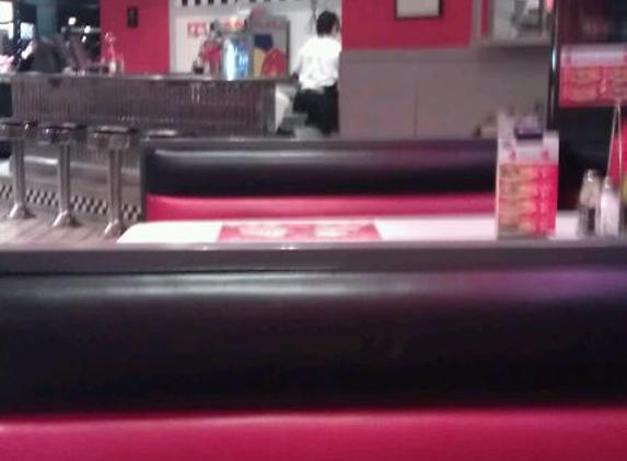 Steak 'n Shake - Clarksville, IN