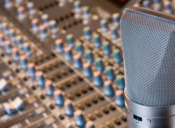 Radio Stations+ 2DU/Zoo FM - ZOO FM- 92.7/91.1 FM - Dubbo, NSW