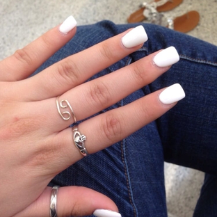 Queen Nails - Brea, CA