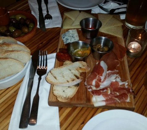 La Feria Spanish Tapas - Detroit, MI