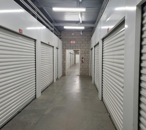 Life Storage - Beaumont - Beaumont, CA