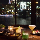 Harriet's Lounge - Bars