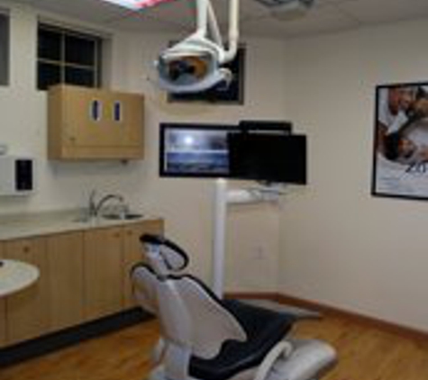 Dr. Nelson Pan, DDS - Melrose, MA