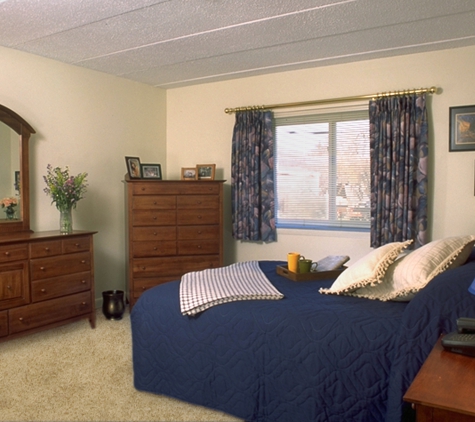 J.E. Furnished Apartments of Quincy - Quincy, MA