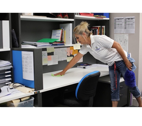 HCS Hunter Cleaning Service