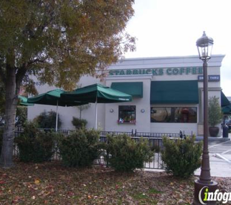Starbucks Coffee - Fresno, CA