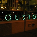 Houston's Restaurant - American Restaurants