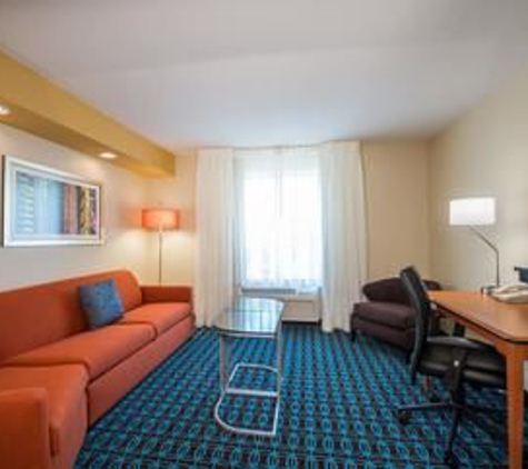 Fairfield Inn & Suites - Indianapolis, IN