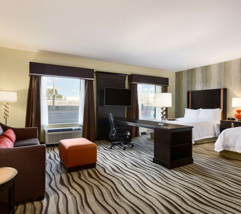 Hampton Inn & Suites El Paso/East - El Paso, TX