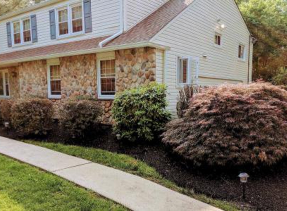 Ian Landscaping and Tree Service - Norristown, PA