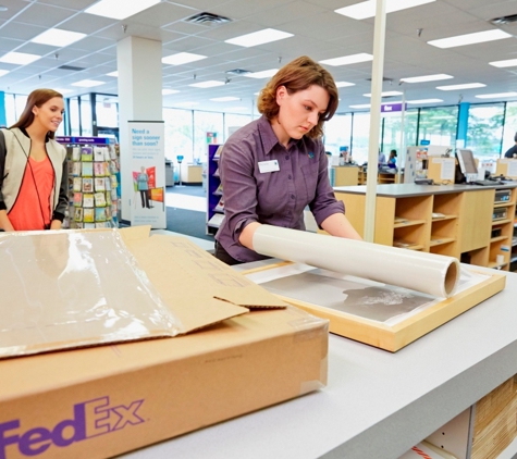 FedEx Office Print & Ship Center - Saratoga Springs, NY