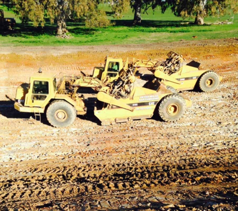 Peter Milne Earthmoving Pty Ltd - Gritjurk, VIC