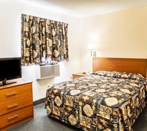 Suburban Extended Stay - Fayetteville, NC