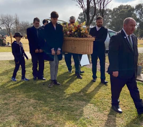 Toscan Dinn Funerals - Weston, ACT