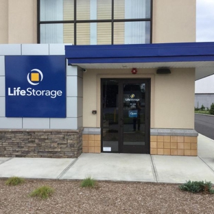 Life Storage - Oxford, MA