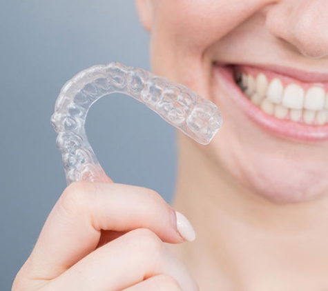 Nigel Burnett Dental - Geelong West, VIC