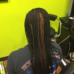 Fifi's African Hair Braiding and Weaving - Houston, TX