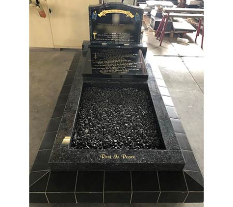 Gori Marble & Granite - Earlville, QLD. Head Stone and Base