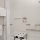 Holiday Inn Express & Suites Alton - St Louis Area by IHG - Hotels