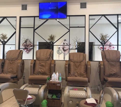 Nails Hair Spa Massage - Orlando, FL