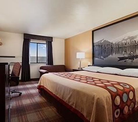 Super 8 by Wyndham Idaho Falls - Idaho Falls, ID