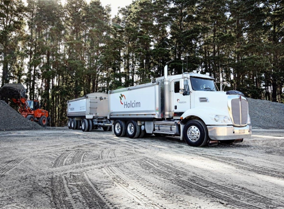 Ross Chapman Cartage & Earthmoving Contractors - Leongatha, VIC