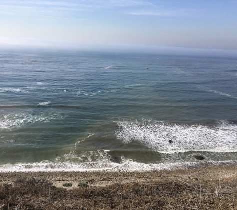 Lunada Bay Apartments - Palos Verdes Estates, CA