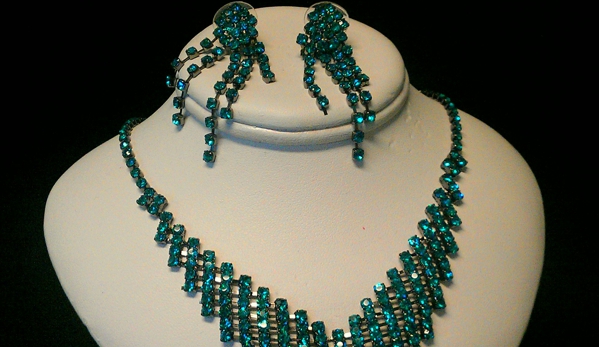 Absolutely Gorgeous Jewelry & Gift Boutique - Modesto, CA