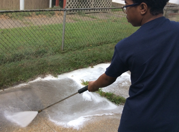 Dirt Bully's Pressure Washing - Essex, MD