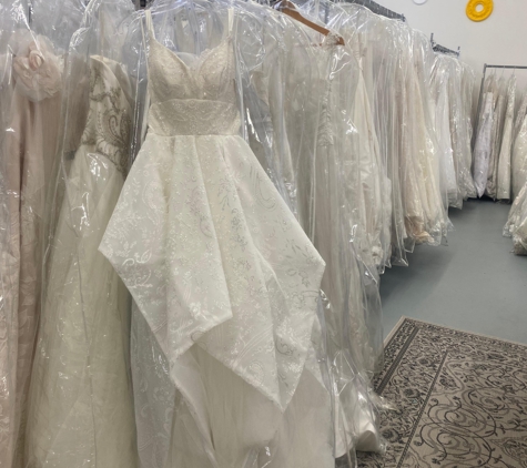 Consignment Bridal & Prom LLC - North Andover, MA