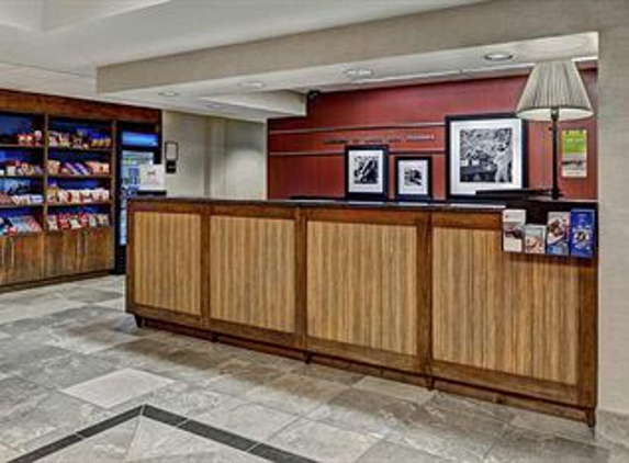 Hampton Inn - West Des Moines, IA