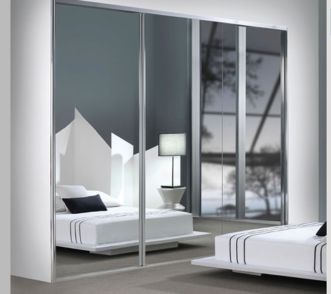 South Coast Glass & Mirrors - Burleigh Heads, QLD