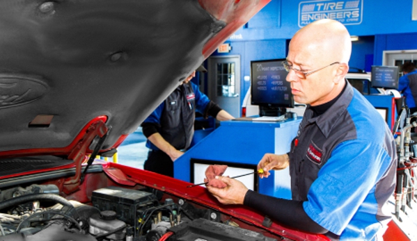 Express Oil Change & Tire Engineers - Franklin, TN