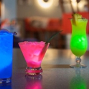 Tune-In Lounge - Bars