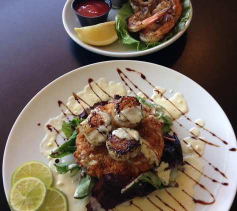 Sand Dollar Restaurant & Lounge - Rockaway Beach, OR