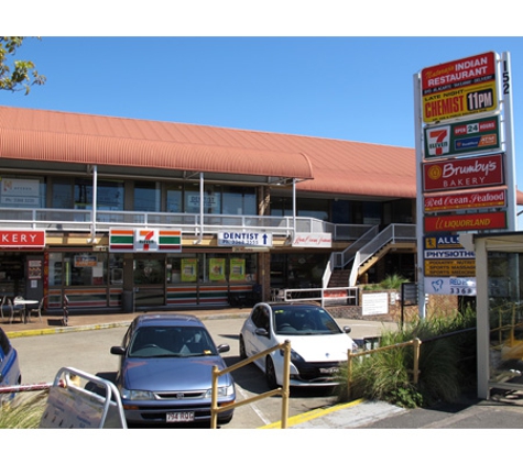 Red Hill Day & Night Pharmacy - Red Hill, QLD
